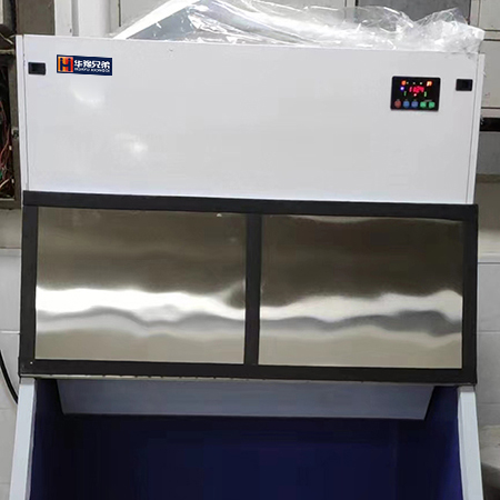 3台1000公斤方块制冰机交付河南某大学使用